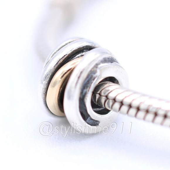 Authentic PANDORA Ring Cluster Charm - 790153 - Picture 1 of 11